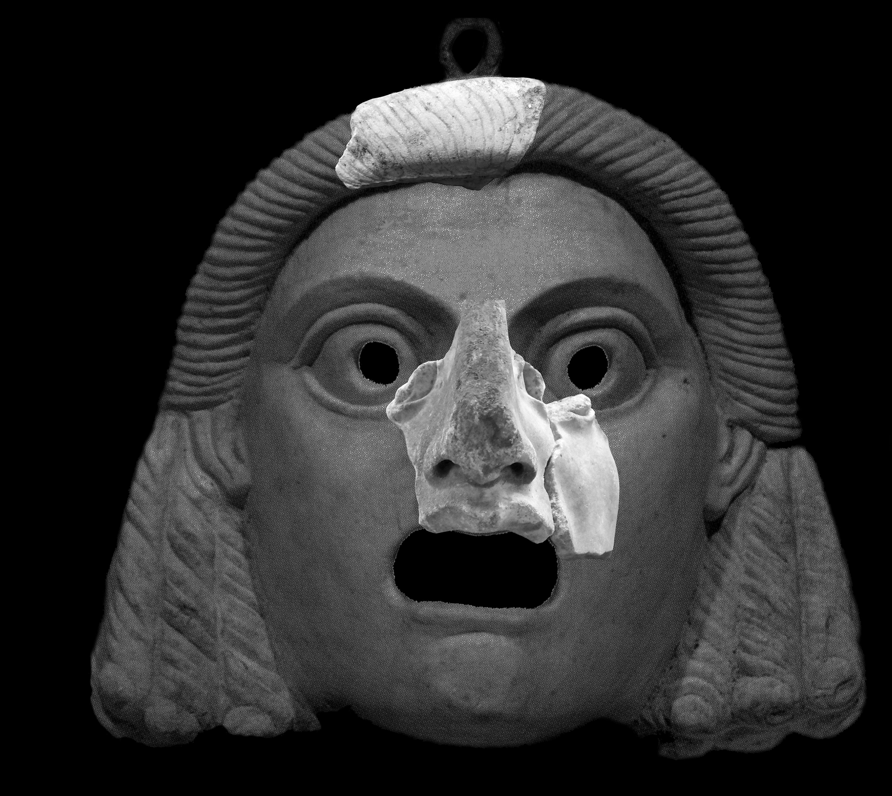 Maschera tragica (ricostruzione arch. P. Baronio)